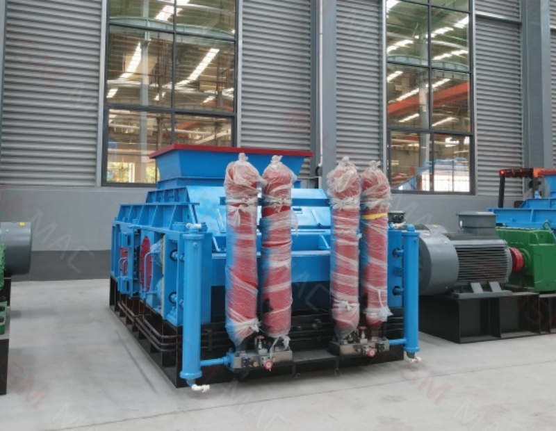 選礦廠破碎機(jī)